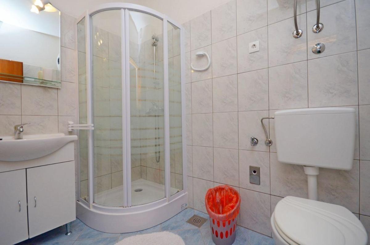 Apartments Luka Uble Dış mekan fotoğraf